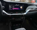 Чорний Кіа Niro, об'ємом двигуна 0 л та пробігом 138 тис. км за 19750 $, фото 46 на Automoto.ua