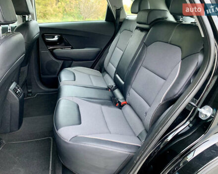 Черный Киа Niro, объемом двигателя 0 л и пробегом 94 тыс. км за 17900 $, фото 50 на Automoto.ua