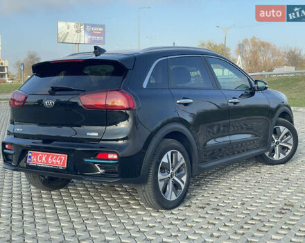 Черный Киа Niro, объемом двигателя 0 л и пробегом 61 тыс. км за 22999 $, фото 11 на Automoto.ua