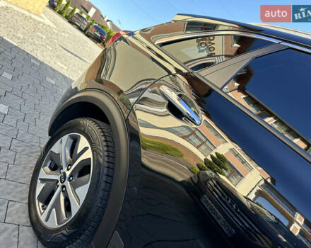 Черный Киа Niro, объемом двигателя 0 л и пробегом 127 тыс. км за 19750 $, фото 8 на Automoto.ua