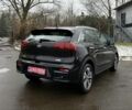 Чорний Кіа Niro, об'ємом двигуна 0 л та пробігом 78 тис. км за 19300 $, фото 5 на Automoto.ua