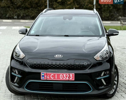 Черный Киа Niro, объемом двигателя 0 л и пробегом 80 тыс. км за 19650 $, фото 98 на Automoto.ua