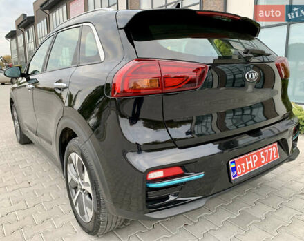 Черный Киа Niro, объемом двигателя 0 л и пробегом 94 тыс. км за 17900 $, фото 39 на Automoto.ua