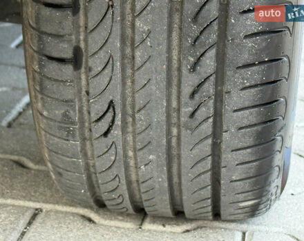 Чорний Кіа Niro, об'ємом двигуна 0 л та пробігом 84 тис. км за 19200 $, фото 14 на Automoto.ua