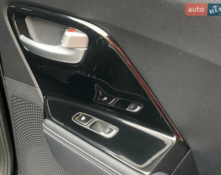 Черный Киа Niro, объемом двигателя 0 л и пробегом 80 тыс. км за 21899 $, фото 48 на Automoto.ua