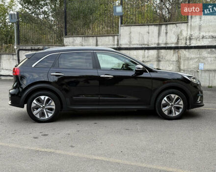Черный Киа Niro, объемом двигателя 0 л и пробегом 80 тыс. км за 21899 $, фото 19 на Automoto.ua