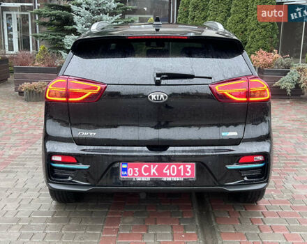 Черный Киа Niro, объемом двигателя 0 л и пробегом 117 тыс. км за 19200 $, фото 6 на Automoto.ua