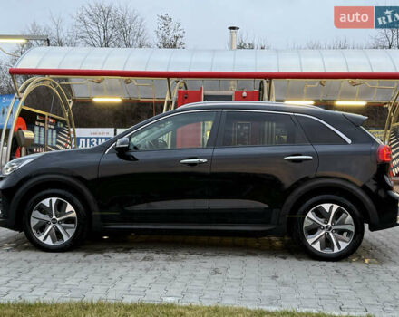 Черный Киа Niro, объемом двигателя 0 л и пробегом 78 тыс. км за 19300 $, фото 6 на Automoto.ua