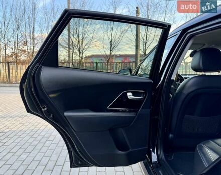 Черный Киа Niro, объемом двигателя 0 л и пробегом 89 тыс. км за 19350 $, фото 91 на Automoto.ua