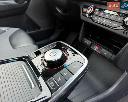 Черный Киа Niro, объемом двигателя 0 л и пробегом 80 тыс. км за 21850 $, фото 34 на Automoto.ua