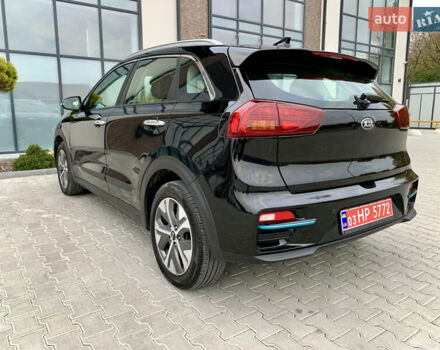 Черный Киа Niro, объемом двигателя 0 л и пробегом 94 тыс. км за 17900 $, фото 40 на Automoto.ua