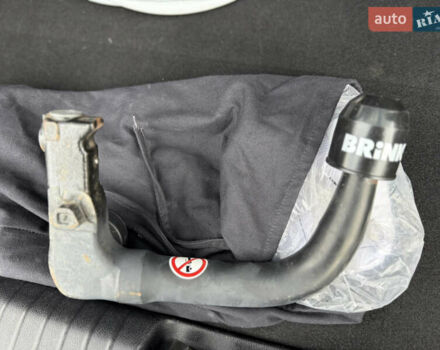 Чорний Кіа Niro, об'ємом двигуна 0 л та пробігом 84 тис. км за 19200 $, фото 31 на Automoto.ua