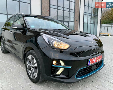 Черный Киа Niro, объемом двигателя 0 л и пробегом 94 тыс. км за 17900 $, фото 79 на Automoto.ua