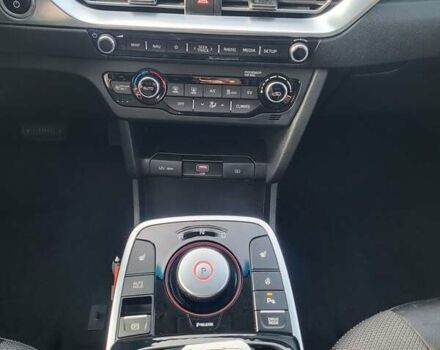 Черный Киа Niro, объемом двигателя 0 л и пробегом 79 тыс. км за 18300 $, фото 22 на Automoto.ua