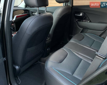 Черный Киа Niro, объемом двигателя 0 л и пробегом 60 тыс. км за 22799 $, фото 49 на Automoto.ua