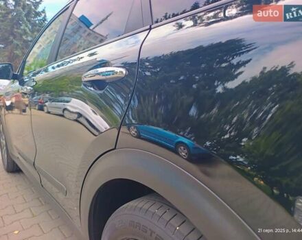 Чорний Кіа Niro, об'ємом двигуна 0 л та пробігом 87 тис. км за 19500 $, фото 11 на Automoto.ua