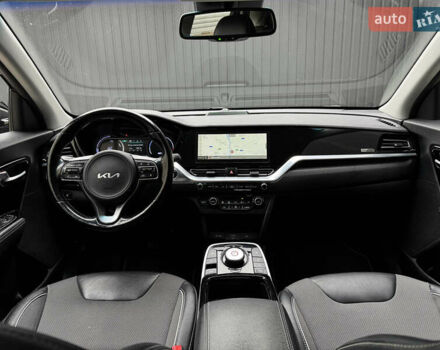Черный Киа Niro, объемом двигателя 0 л и пробегом 137 тыс. км за 19200 $, фото 21 на Automoto.ua