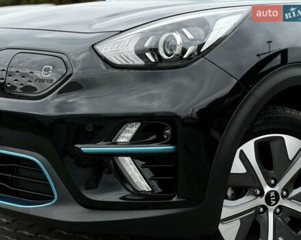 Черный Киа Niro, объемом двигателя 0 л и пробегом 80 тыс. км за 19650 $, фото 119 на Automoto.ua
