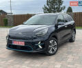 Черный Киа Niro, объемом двигателя 0 л и пробегом 96 тыс. км за 20999 $, фото 1 на Automoto.ua