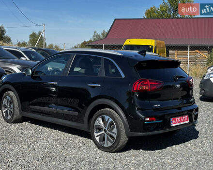 Черный Киа Niro, объемом двигателя 0 л и пробегом 59 тыс. км за 23900 $, фото 7 на Automoto.ua