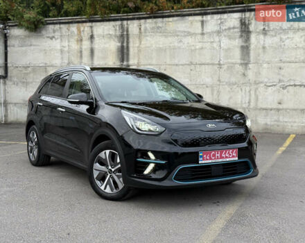 Черный Киа Niro, объемом двигателя 0 л и пробегом 80 тыс. км за 21850 $, фото 2 на Automoto.ua