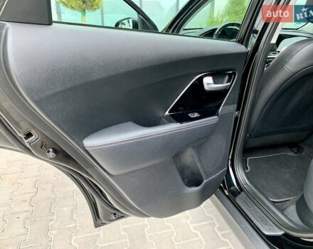 Черный Киа Niro, объемом двигателя 0 л и пробегом 94 тыс. км за 17900 $, фото 49 на Automoto.ua