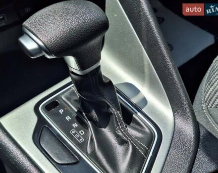 Черный Киа Niro, объемом двигателя 1.58 л и пробегом 112 тыс. км за 19700 $, фото 40 на Automoto.ua