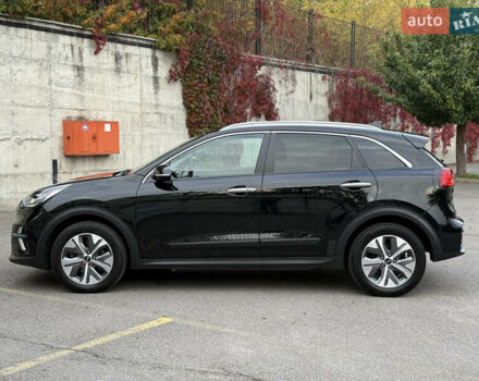 Черный Киа Niro, объемом двигателя 0 л и пробегом 80 тыс. км за 21850 $, фото 18 на Automoto.ua