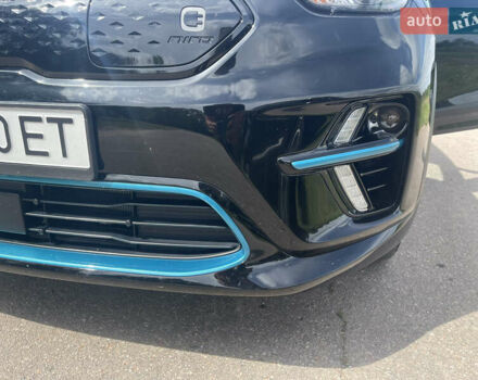 Чорний Кіа Niro, об'ємом двигуна 0 л та пробігом 12 тис. км за 19900 $, фото 10 на Automoto.ua