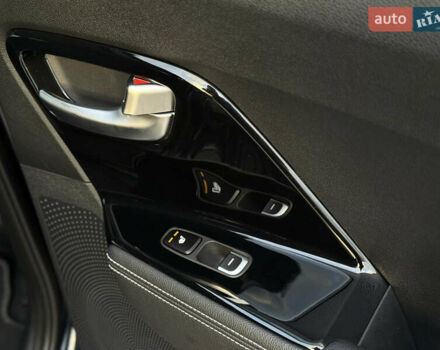 Черный Киа Niro, объемом двигателя 0 л и пробегом 109 тыс. км за 19900 $, фото 27 на Automoto.ua