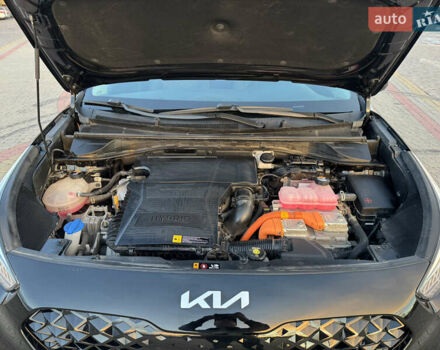 Черный Киа Niro, объемом двигателя 1.58 л и пробегом 62 тыс. км за 25900 $, фото 7 на Automoto.ua