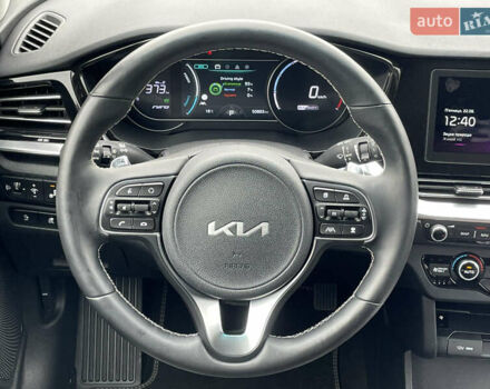 Чорний Кіа Niro, об'ємом двигуна 0 л та пробігом 50 тис. км за 22553 $, фото 47 на Automoto.ua