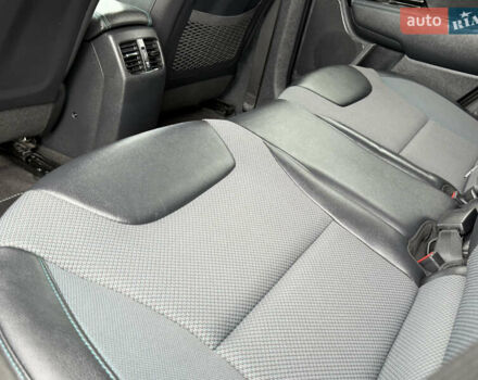 Черный Киа Niro, объемом двигателя 0 л и пробегом 80 тыс. км за 19890 $, фото 69 на Automoto.ua