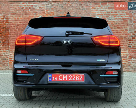 Чорний Кіа Niro, об'ємом двигуна 0 л та пробігом 138 тис. км за 19750 $, фото 30 на Automoto.ua