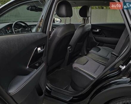 Черный Киа Niro, объемом двигателя 0 л и пробегом 148 тыс. км за 17699 $, фото 26 на Automoto.ua