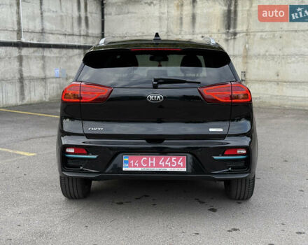 Черный Киа Niro, объемом двигателя 0 л и пробегом 80 тыс. км за 21850 $, фото 22 на Automoto.ua