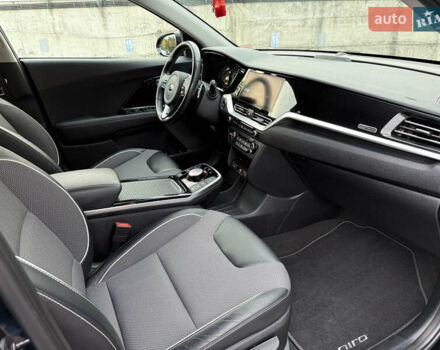 Черный Киа Niro, объемом двигателя 0 л и пробегом 80 тыс. км за 21899 $, фото 30 на Automoto.ua