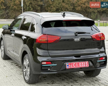 Черный Киа Niro, объемом двигателя 0 л и пробегом 80 тыс. км за 19890 $, фото 162 на Automoto.ua