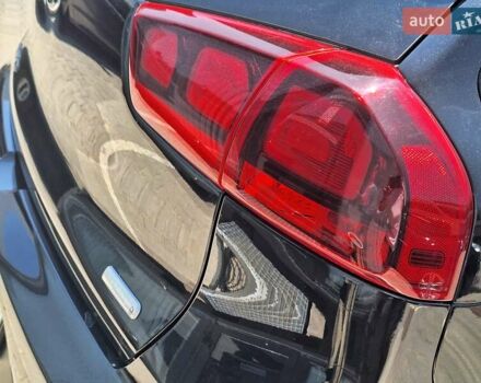 Черный Киа Niro, объемом двигателя 1.58 л и пробегом 112 тыс. км за 19700 $, фото 19 на Automoto.ua