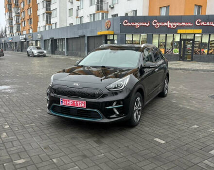 Чорний Кіа Niro, об'ємом двигуна 0 л та пробігом 93 тис. км за 18900 $, фото 2 на Automoto.ua