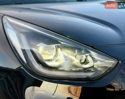 Черный Киа Niro, объемом двигателя 0 л и пробегом 89 тыс. км за 19350 $, фото 25 на Automoto.ua