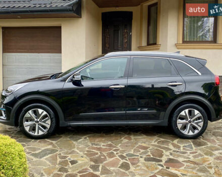 Черный Киа Niro, объемом двигателя 0 л и пробегом 80 тыс. км за 21899 $, фото 15 на Automoto.ua