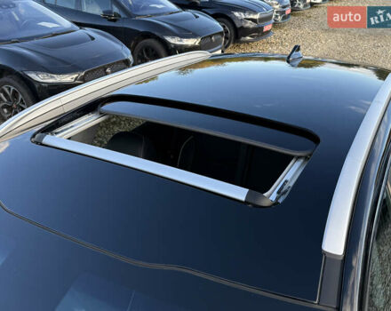 Чорний Кіа Niro, об'ємом двигуна 0 л та пробігом 88 тис. км за 24900 $, фото 5 на Automoto.ua