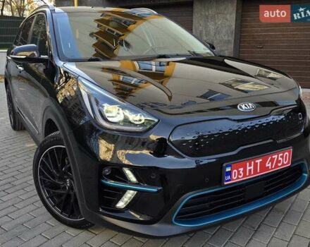 Чорний Кіа Niro, об'ємом двигуна 0 л та пробігом 141 тис. км за 18999 $, фото 14 на Automoto.ua
