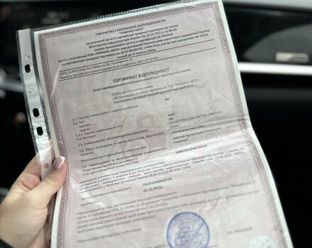 Чорний Кіа Niro, об'ємом двигуна 0 л та пробігом 118 тис. км за 17200 $, фото 11 на Automoto.ua