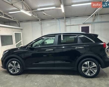 Черный Киа Niro, объемом двигателя 0 л и пробегом 84 тыс. км за 22900 $, фото 30 на Automoto.ua