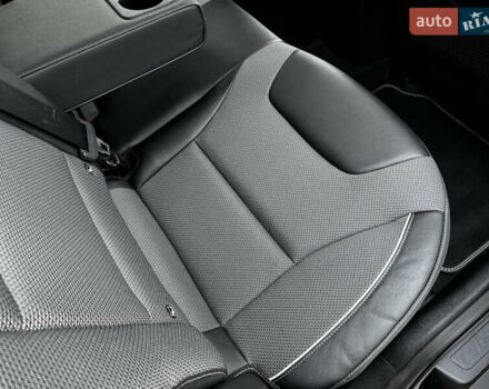 Черный Киа Niro, объемом двигателя 0 л и пробегом 54 тыс. км за 24300 $, фото 50 на Automoto.ua