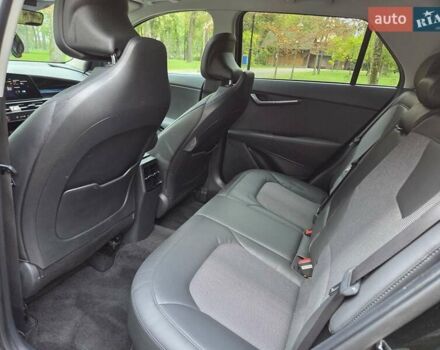 Черный Киа Niro, объемом двигателя 1.58 л и пробегом 97 тыс. км за 25500 $, фото 12 на Automoto.ua