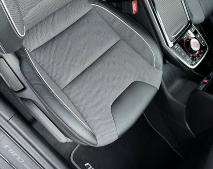 Черный Киа Niro, объемом двигателя 0 л и пробегом 54 тыс. км за 24300 $, фото 53 на Automoto.ua