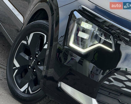 Черный Киа Niro, объемом двигателя 0 л и пробегом 149 тыс. км за 20550 $, фото 6 на Automoto.ua